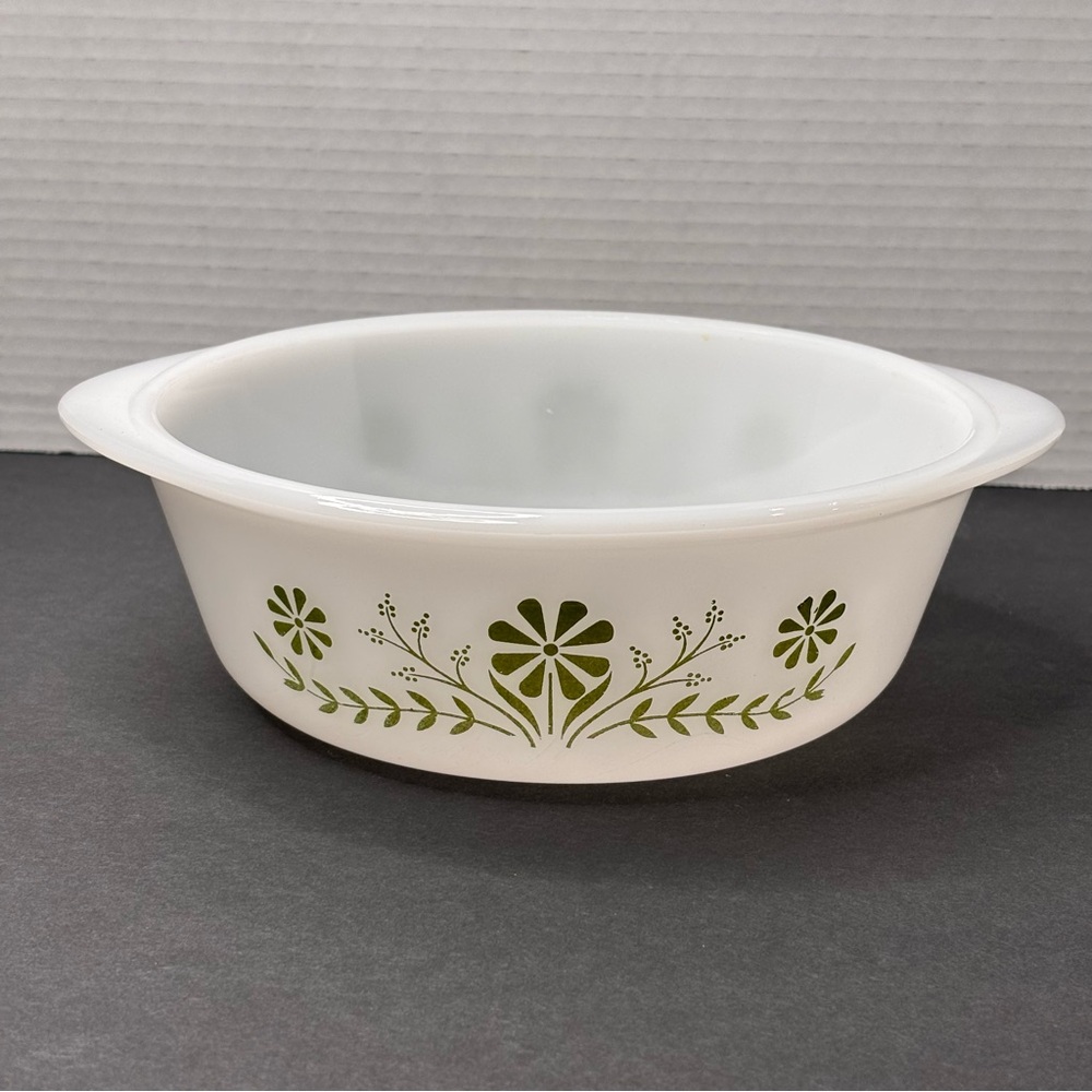 Vintage Glasbake 1 1/2 Qt Green Daisy Round Casserole Baking Dish #J2600